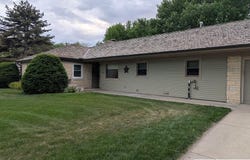 19 Arbor Heights, York, NE 68467