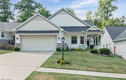 18322 Crystal Lakes Drive, North Royalton, OH 44133