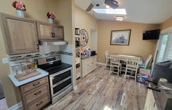 43 THOMAS JEFFERSON BOULEVARD, NEWARK, DE 19702