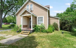 152 Charleston Street, Esperance, NY 12066