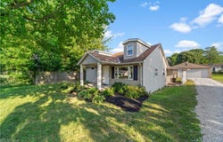 41631 Rosewood Street, Elyria, OH 44035