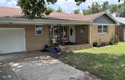 348 S Derby Ave, Derby, KS 67037