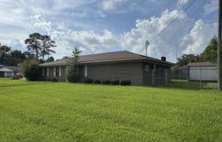 15708 Orleans Drive, Biloxi, MS 39532