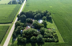 9466 W Pines, POLO, IL 61064