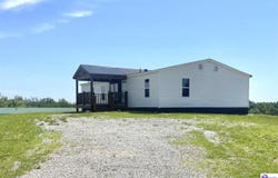 4111 Jim Clark Road, New Haven, KY 40051