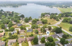 3713 SW Arvonia PL, Topeka, KS 66610