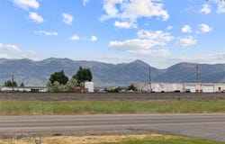 1002 E Northern Pacific Avenue, Belgrade, MT 59714