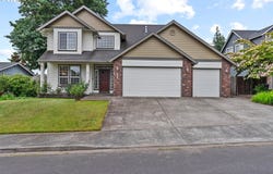 910 NW 22ND AVE, Camas, WA 98607