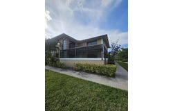 1458 N Lawnwood Circle, Fort Pierce, FL 34950