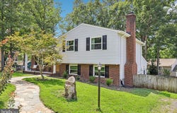 5 CREEKWOOD Lane, FREDERICKSBURG, VA 22405