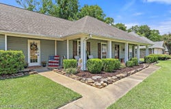 39 Lamplighter Road, Pearl, MS 39208