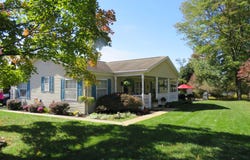 621 SPRING MEADOW Circle, NEW HOPE, PA 18938