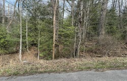 Ferry Bend Tr, Crossville, TN 38571