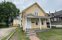 70 Dover Street, Keene, NH 03431