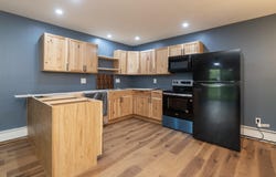 616 Lynn Avenue, Kalamazoo, MI 49008