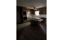 407 W 12th Street, Quanah, TX 79252