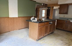 714 W AVENUE F, Lewistown, IL 61542