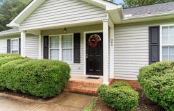 544 Holly Run Ct, Spartanburg, SC 29303