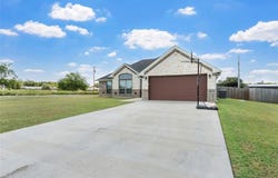 181 Catherine Drive, Whitney, TX 76692