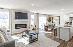 3005 SWEETWATER DR, DES MOINES, IA 50320