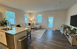 121 CATERPILLAR DRIVE, LURAY, VA 22835
