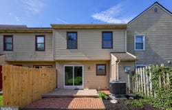 2223 OLDE MEADOW COURT, EAST PETERSBURG, PA 17520