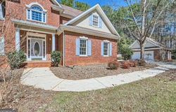100 Hamilton Glen, Fayetteville, GA 30215