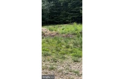 321 ARK ROAD, MOUNT LAUREL, NJ 08054