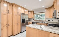 1755 Ranier Lane N, Plymouth, MN 55447