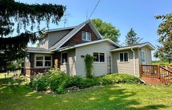 312 10th Street, Clear Lake, WI 54005