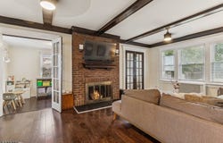 253 E 2Nd Ave, Roselle Boro, NJ 07203-1305