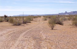 2353 S Cove Road, Golden Valley, AZ 86413