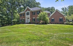 6039 LEDGEVIEW DRIVE, BOSTON HEIGHTS, OH 44264