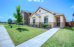 1113 Milfoil Drive, Justin, TX 76247