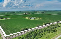 16284 County Line Road, Columbus Junction, IA 52738