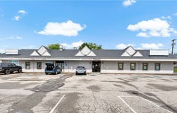1150 Wildlife Lodge Rd, Lower Burrell, PA 15068