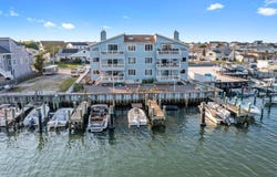 444 W Shore Dr, Brigantine, NJ 08203