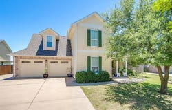 106 Camelot Street, Glen Rose, TX 76043