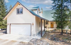 762 Geenen Rd., Cocolalla, ID 83813