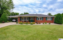315 Hutcherson Heights Drive, Hodgenville, KY 42748