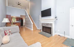 20 Twin Oaks, New Milford, CT 06776
