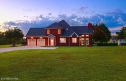 6988 Hwy.64 E, Wartrace, TN