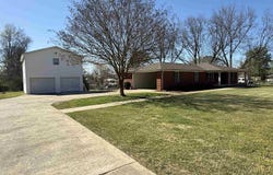 129 Williams Ave, Florence, AL 35634