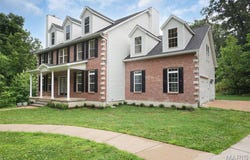 17917 Rosemar Lane, MO 63038
