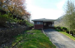 116 Wolf Hollow Road, Baxter, KY 40806