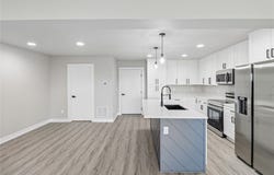 14505 Springbrook Trail, Urbandale, IA 50111