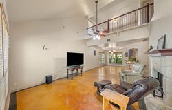 172 Candy Rd, Pipe Creek, TX 78063