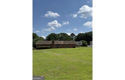 410 Clubland, Conyers, GA 30094