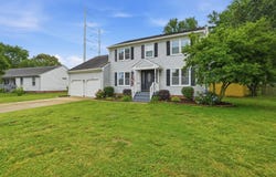936 Saddleback Trail Road, Chesapeake, VA 23322