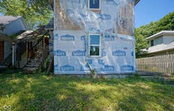 2209 Noble Street, Anderson, IN 46016